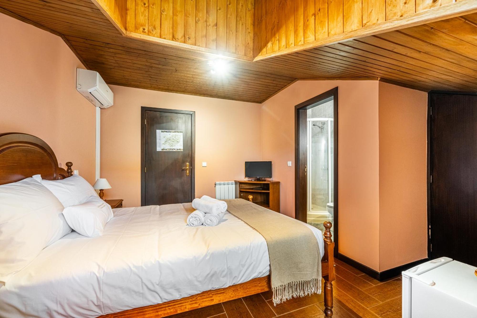 Villa Quinta Da Carvalha à Gerês Extérieur photo