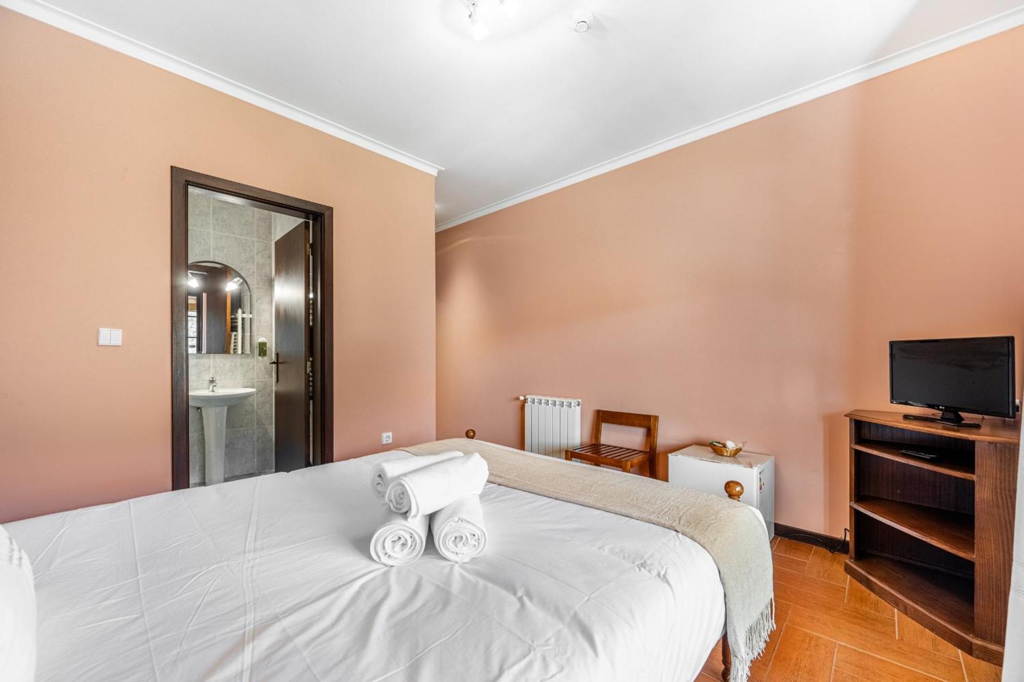 Villa Quinta Da Carvalha à Gerês Extérieur photo