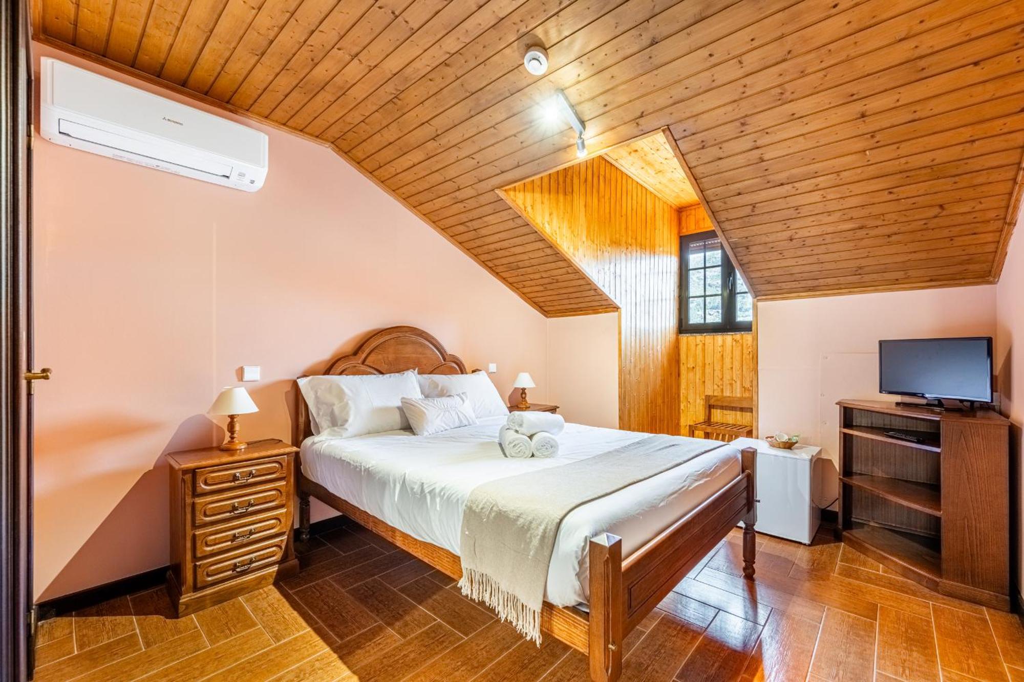 Villa Quinta Da Carvalha à Gerês Extérieur photo